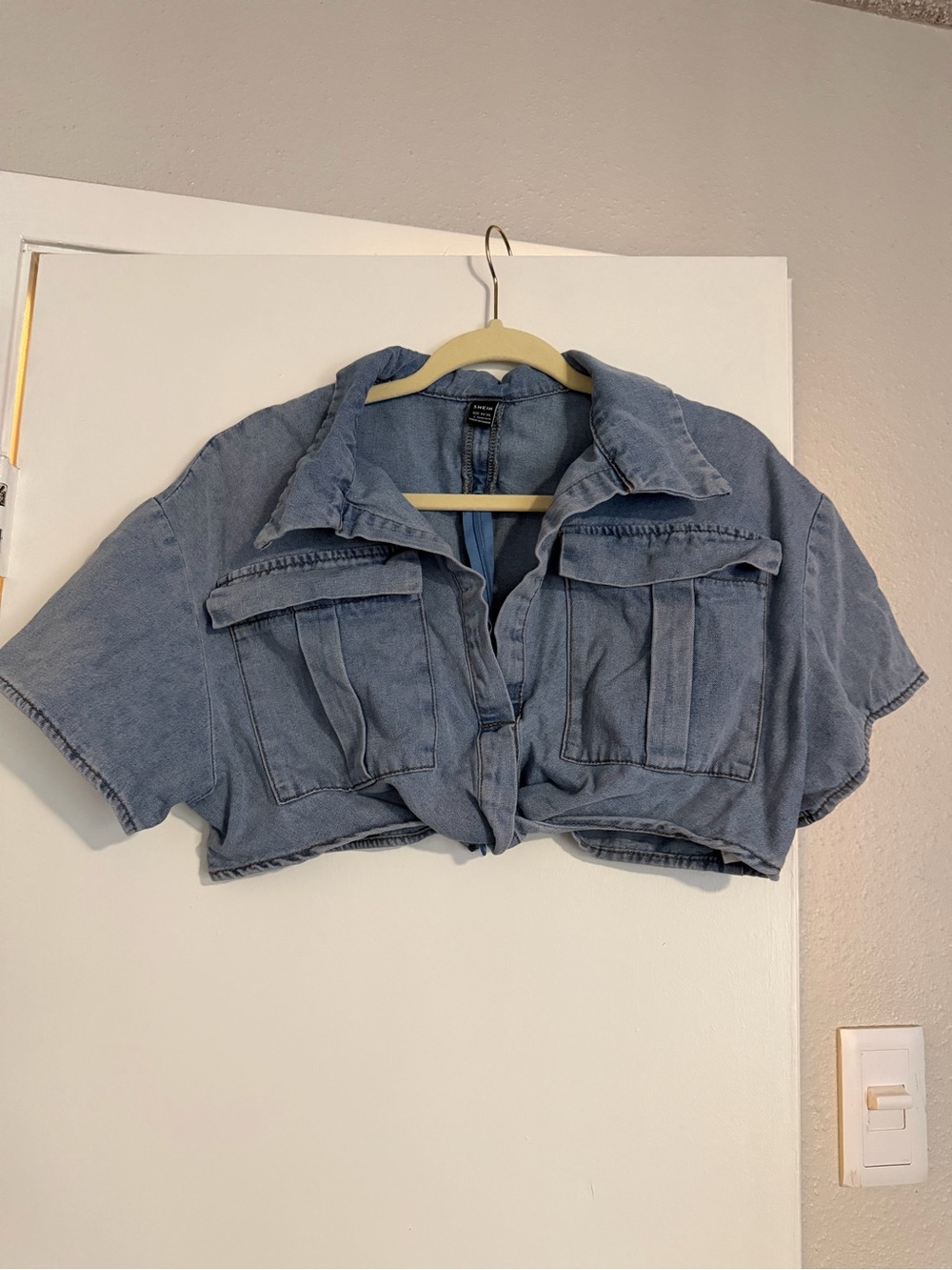 SHEIN Washed Blue Cropped Utility Top